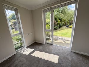 Lounge- click for photo gallery